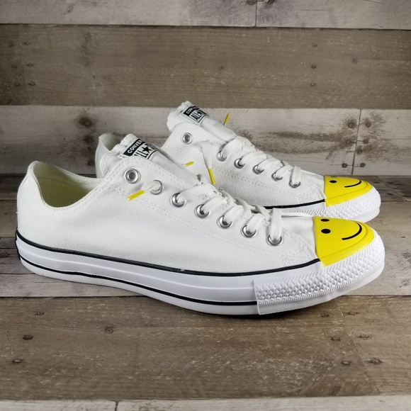 smiley face chuck taylors